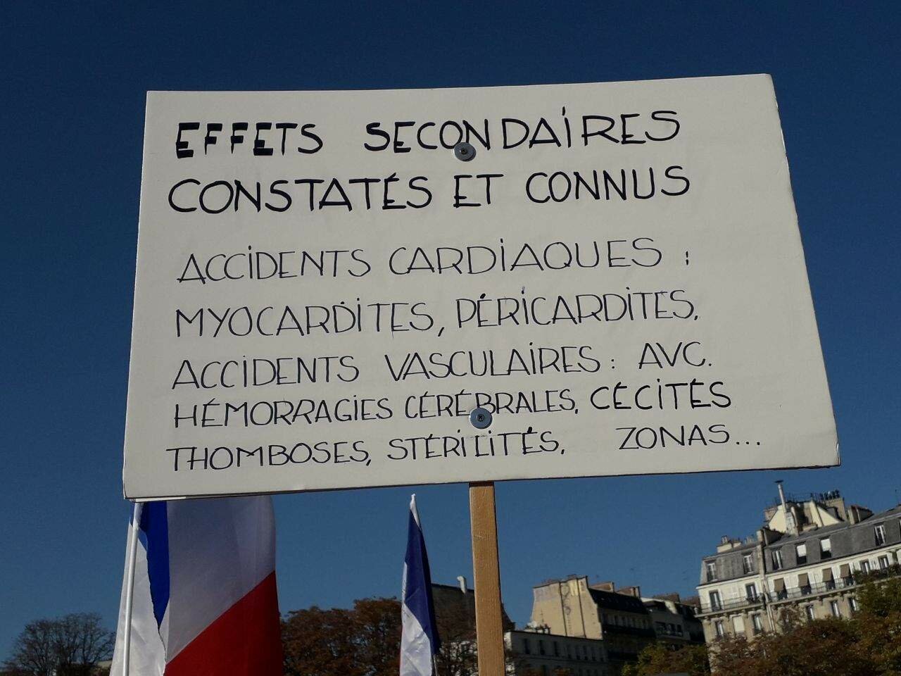... ainsi que la volonté d'alerter sur les effets secondaires.