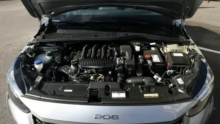 Moteurs Puretech : voici les modèles qui peuvent encore rouler en toute sécurité en France